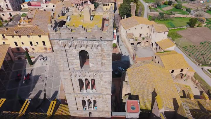 Frame from a Camdal Crea shoot — Empordà